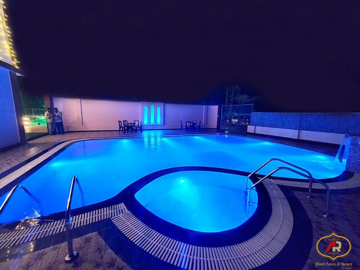Hotel Aayes And Resort Шантиникетан Экстерьер фото